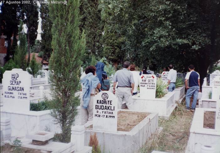 17 Ağustos 2002 ,  Yalova